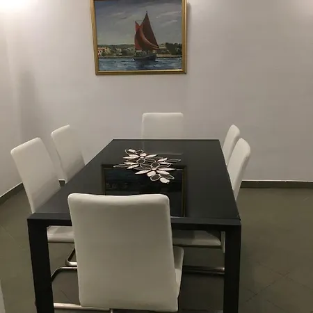 Fratelli * Malinska